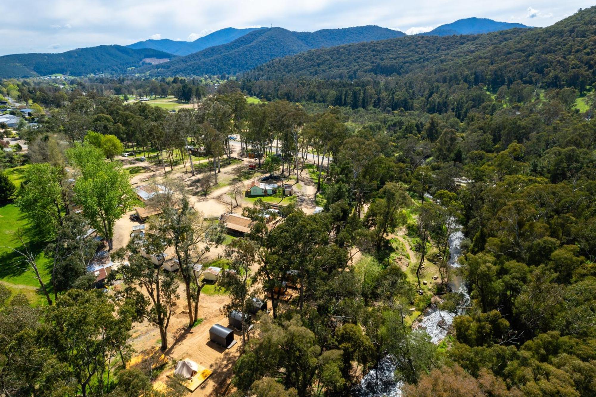 Bright Cabin Park ภายนอก รูปภาพ
